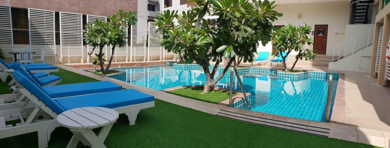 Furamaxclusive Sathorn, Bangkok Hotel Exterior foto